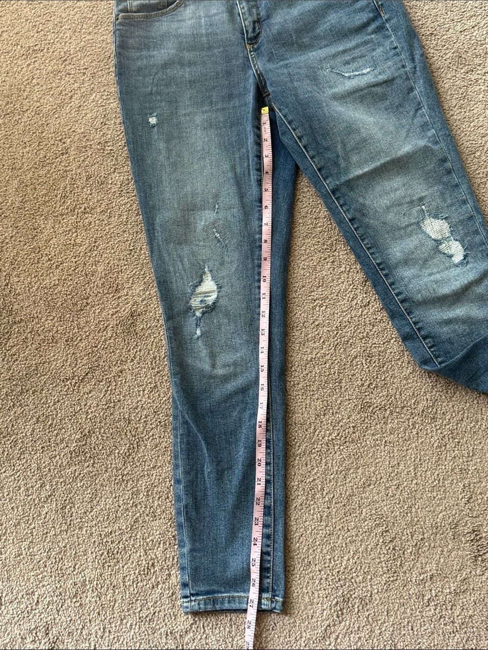 Universal Thread High Rise Skinny Distressed Jeans! - Picture 7 of 11